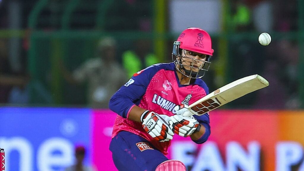 IPL 2025: बिहार के लाल ने रचा इतिहास, 14 साल के वैभव सूर्यवंशी IPL में सबसे तेज शतक लगाने वाले दूसरे बल्लेबाज बनें